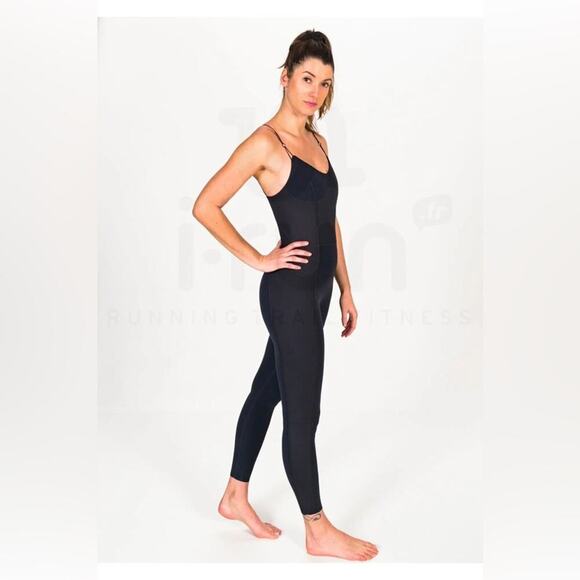 Nike Yoga Luxe Dri-FIT Matte Jumpsuit - Picture 3 of 14